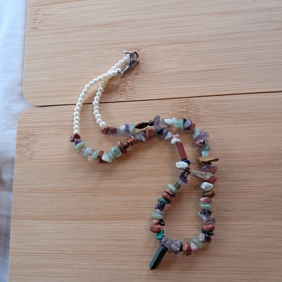 Multicolor Gemstone and Pearl Necklace - Picture 7 of 8
